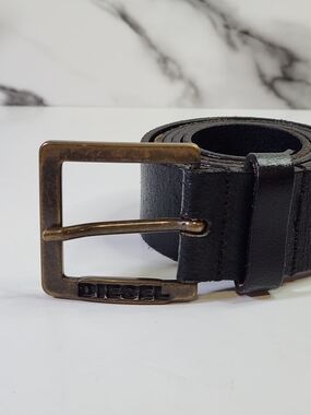 Diesel Genuine Leather Belt with Antique Brass Buckle, Vintage Style.